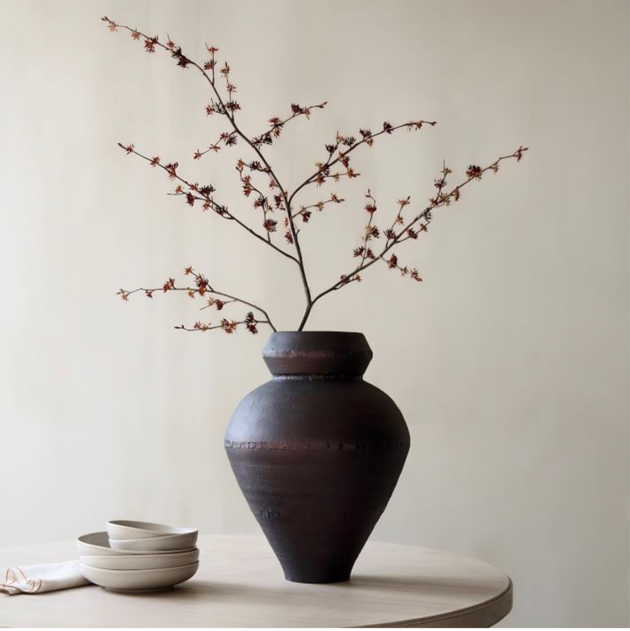 Love this beautiful fall branch

Faux fall branch / fall decor / urn vase / black vase 

#LTKhome #LTKstyletip #LTKSeasonal