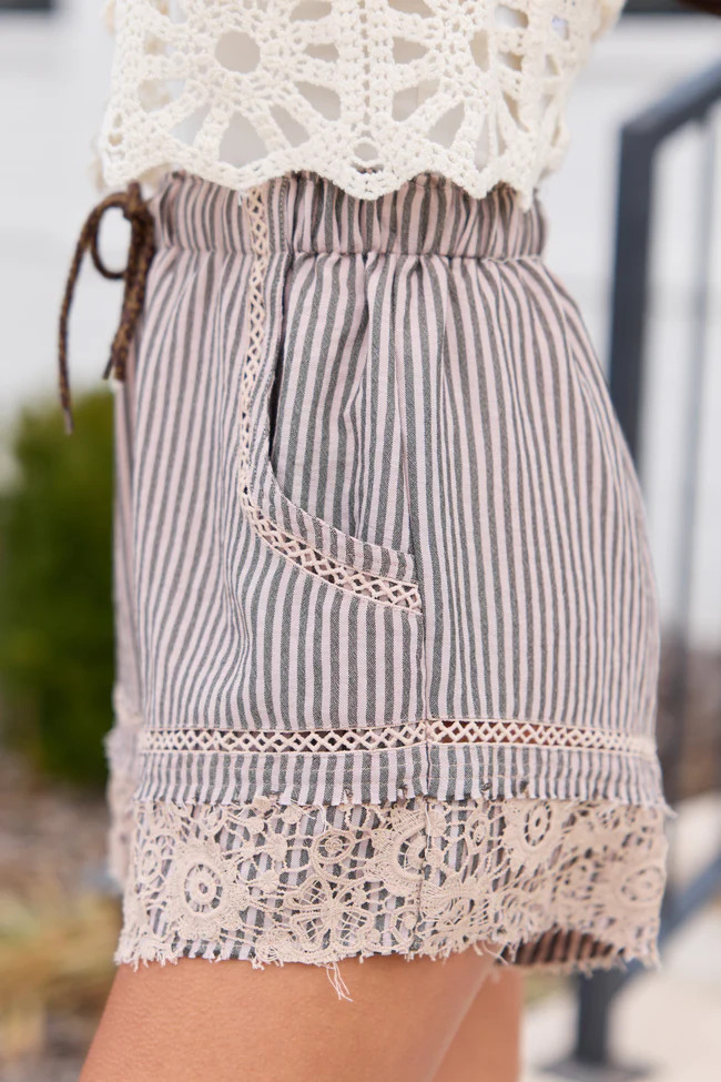 Janie Crochet Trim Stripe Shorts | Pink Lily