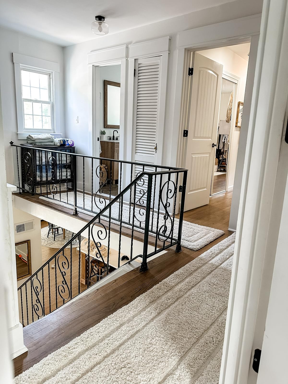 SAFAVIEH Florida Shag Collection Runner Rug - 2'3" x 9', Creme & Creme, Border Design, Non-Shedding & Easy Care, 1.2-inch Thick Ideal for High Traffic Areas in Living Room, Bedroom (SG454-1111) | Amazon (US)