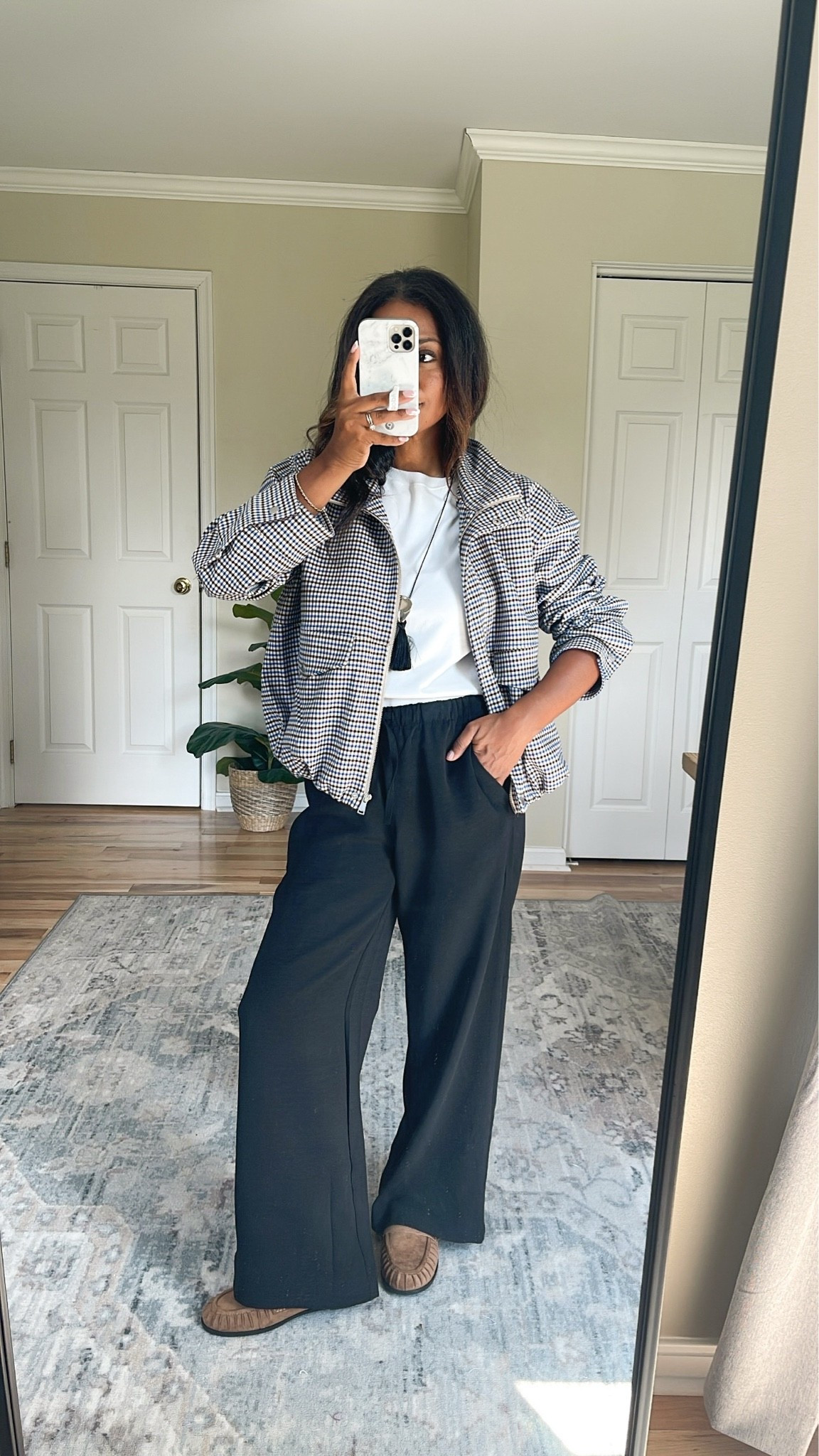 Small in jacket and shirt and pants

#LTKootd #LTKOver40 #LTKgrwm