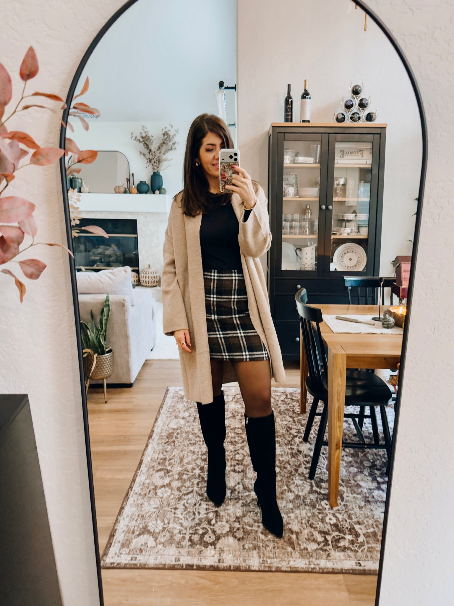 A sneak peak of my Thanksgiving outfit! 


fall outfits, family photos outfits, fall family photos, jeans, boots, thanksgiving outfit, trending, midsize fall, fall outfit inspo, midsize style, casual outfit, fall colors, sweater weather, midsize fashion, fall fashion, fall chic, easy outfit, mom style, midsize mom, trending fall fashion, black bodysuit, plaid skirt, sheer tights, trenchcoat

#LTKHoliday #LTKMidsize #LTKStyleTip