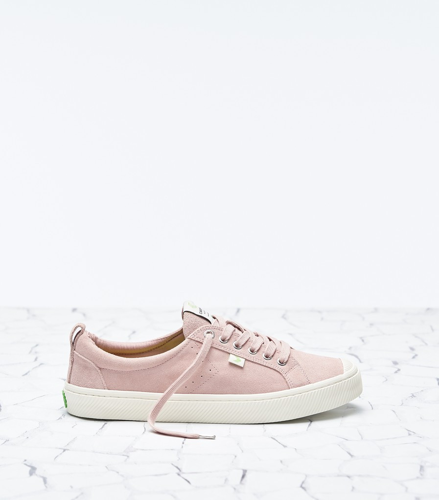 OCA Low Rose Suede Sneaker Women | Cariuma