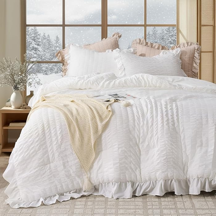 JOLLYVOGUE Queen Comforter Set, 3 Pieces White Seersucker Comforters Queen Size, Lightweight & Fl... | Amazon (US)