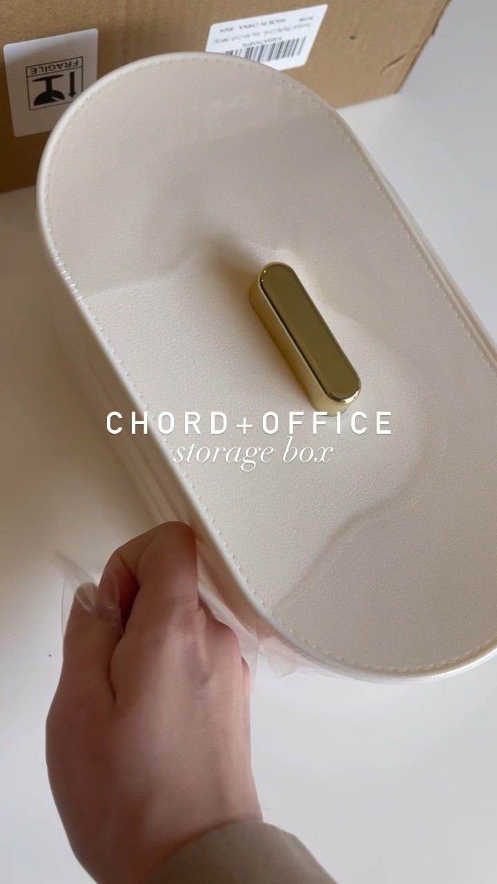 store all your chords, chargers, or office supplies in this chic organization box! sleek + doubles as decor for your office or on a table 🤍
organization for chords, amazon office finds, desktop favorites, chord organizer, office storage, storage case 

#LTKhome #LTKFind #LTKunder50