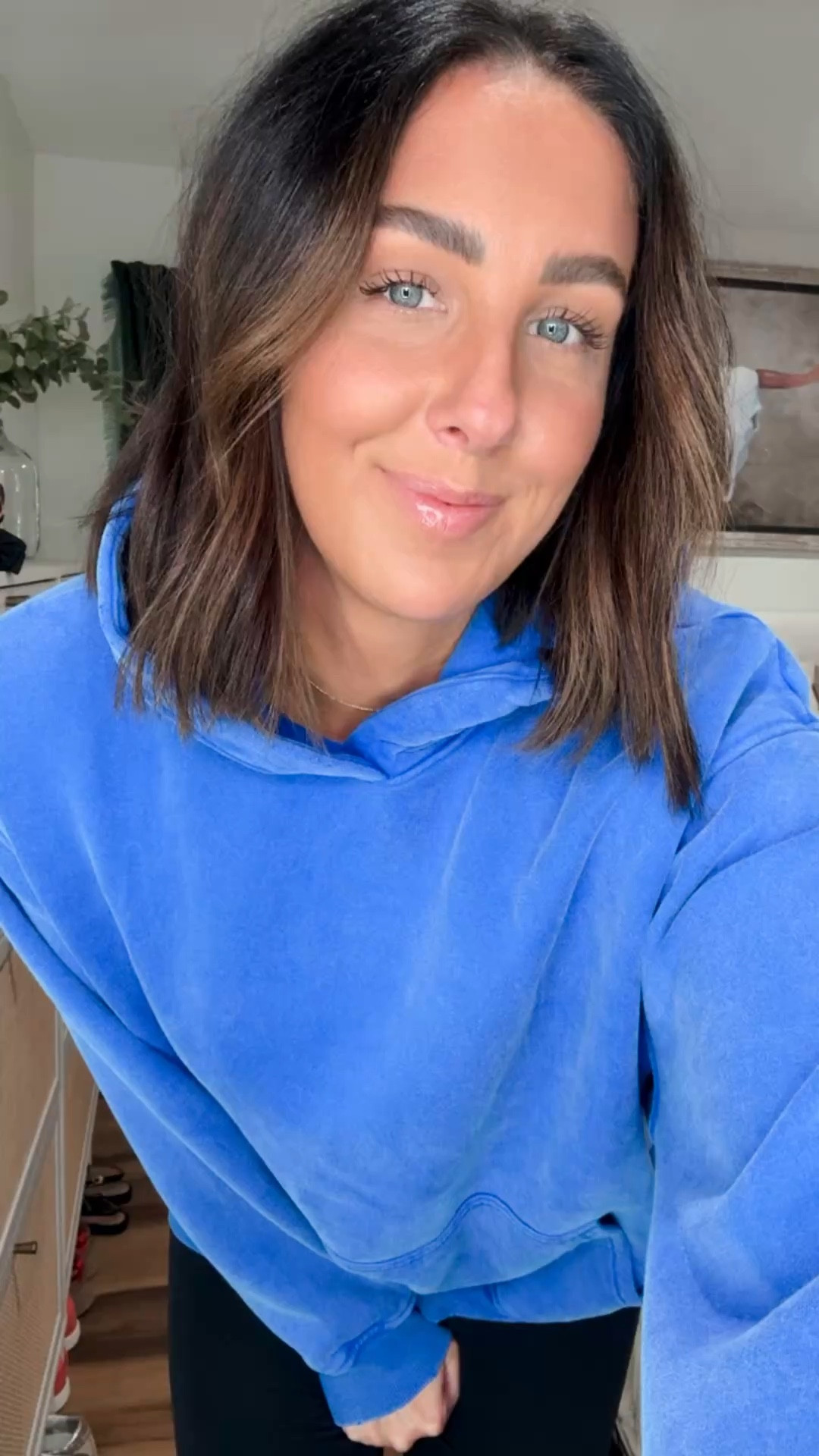 Sweatshirt-large
Flare pants-medium tall
Sneakers-tts 8

#LTKFindsUnder50 #LTKStyleTip #LTKShoeCrush