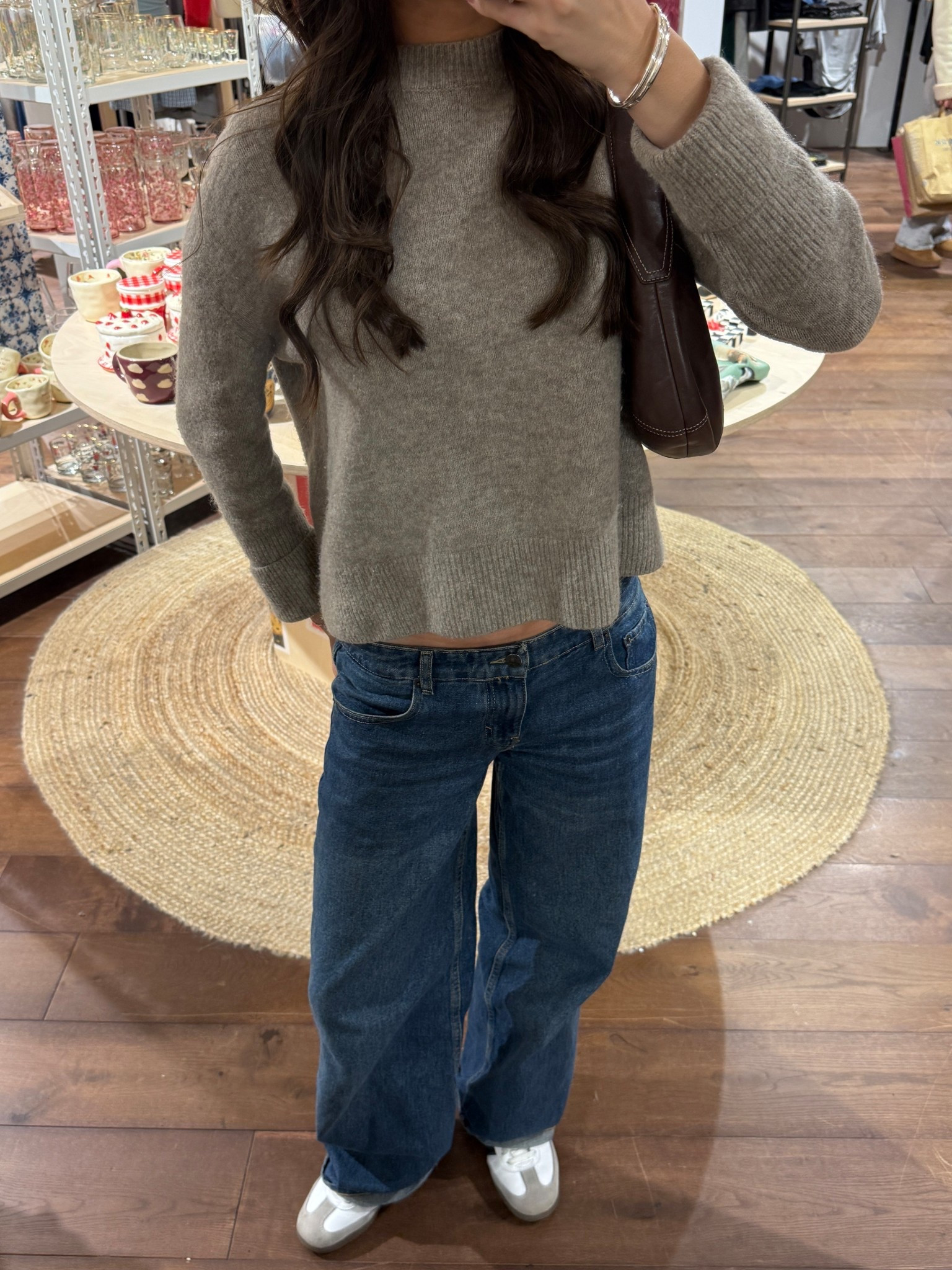 my newest addition to the knitwear collection 🤎🐻🍂 

#LTKfestive #LTKworkwear #LTKwinter