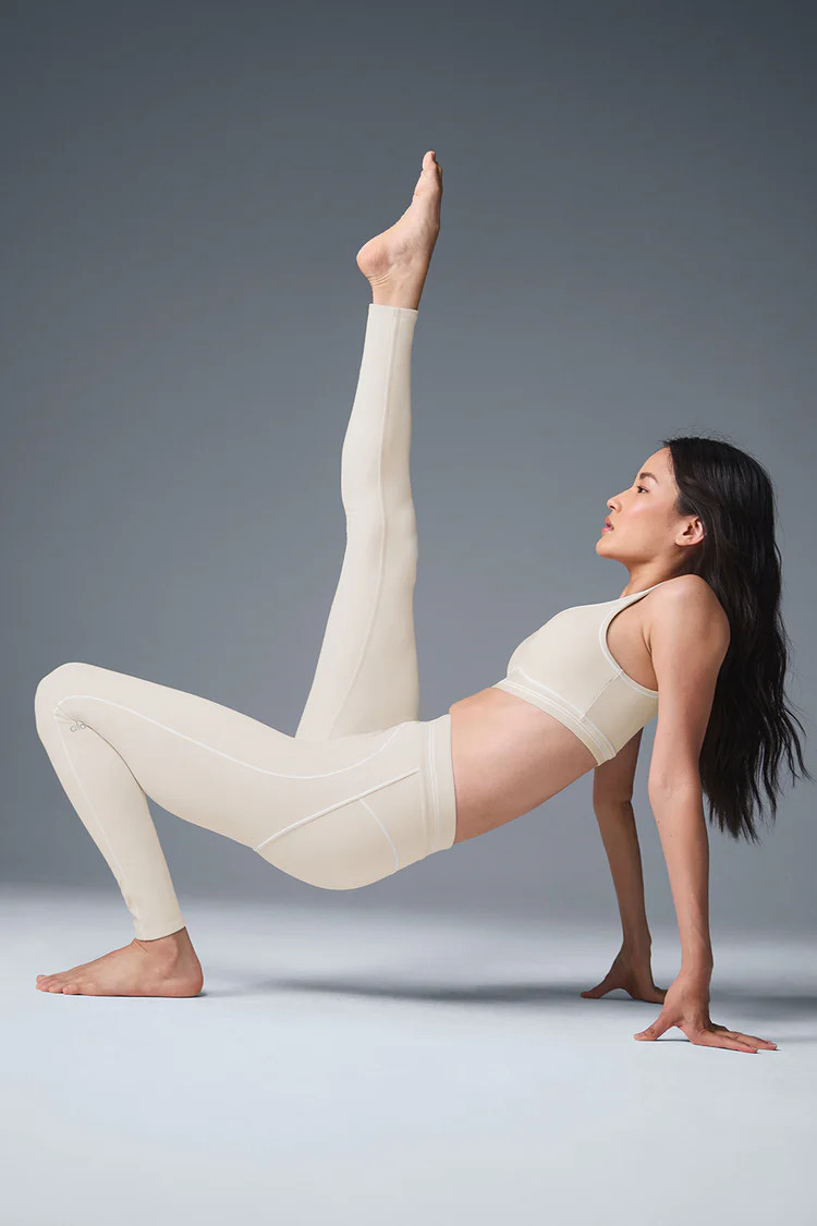 Airbrush High-Waist Heart Throb Legging | Alo Yoga (US)