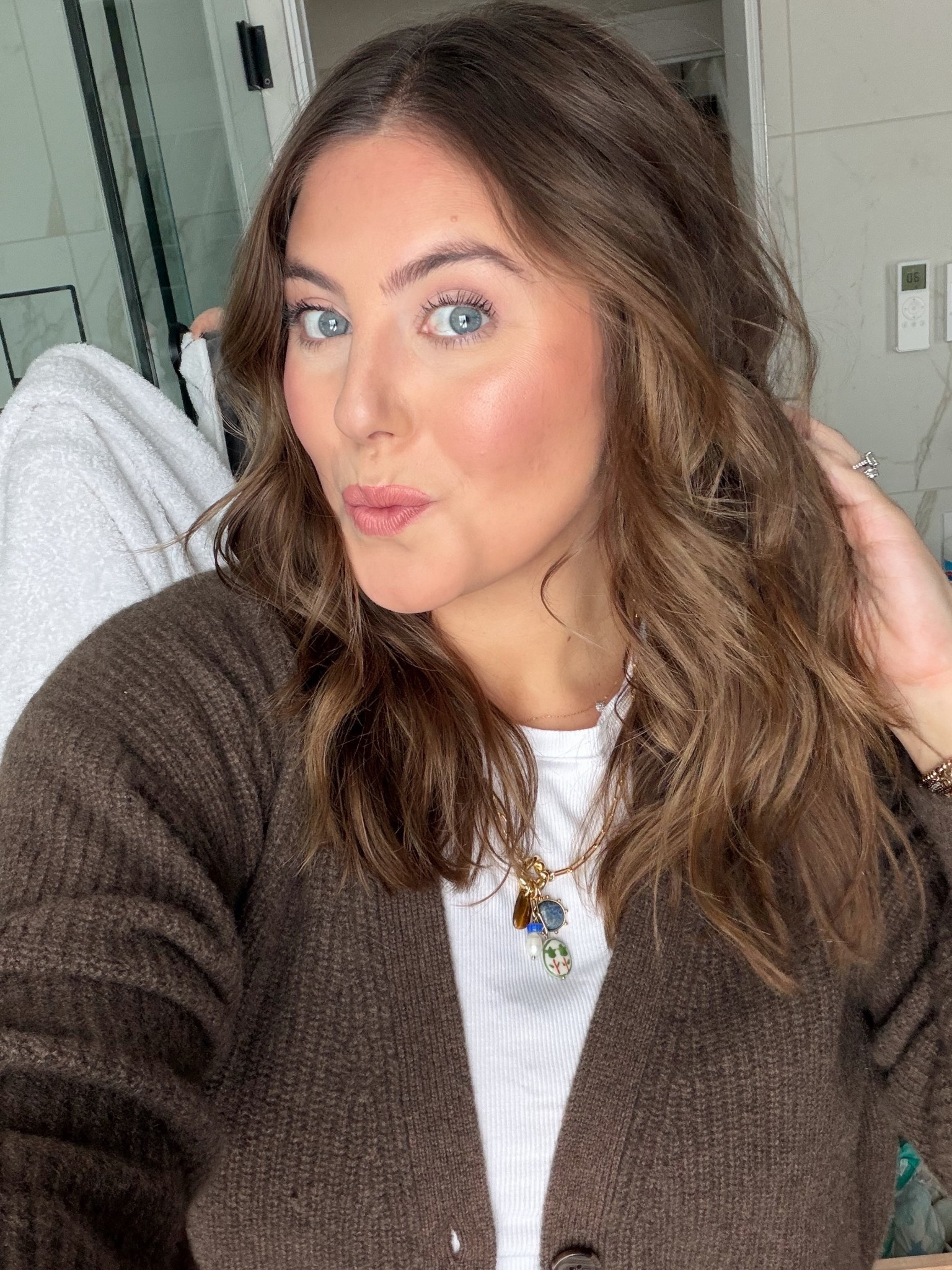 Details from my GRWM tell all 🤪 Today’s natural bronzey look Shades: Glow palette - 001 universal glow Blush - 87 pink voltage Brow gel - color 3 Foundation - 5.3 Dior stick - 03 medium Lip - shade text em Concealer shade 3W // custard  

#LTKvlog #LTKgrwm #LTKBeauty