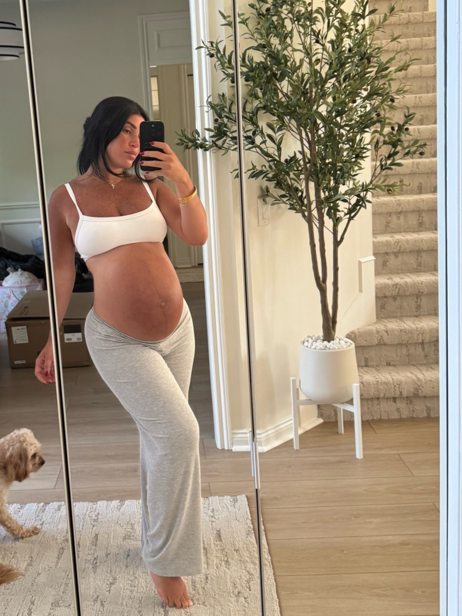 Best lounge pants + sports bra

#LTKootd #LTKBump #LTKgrwm