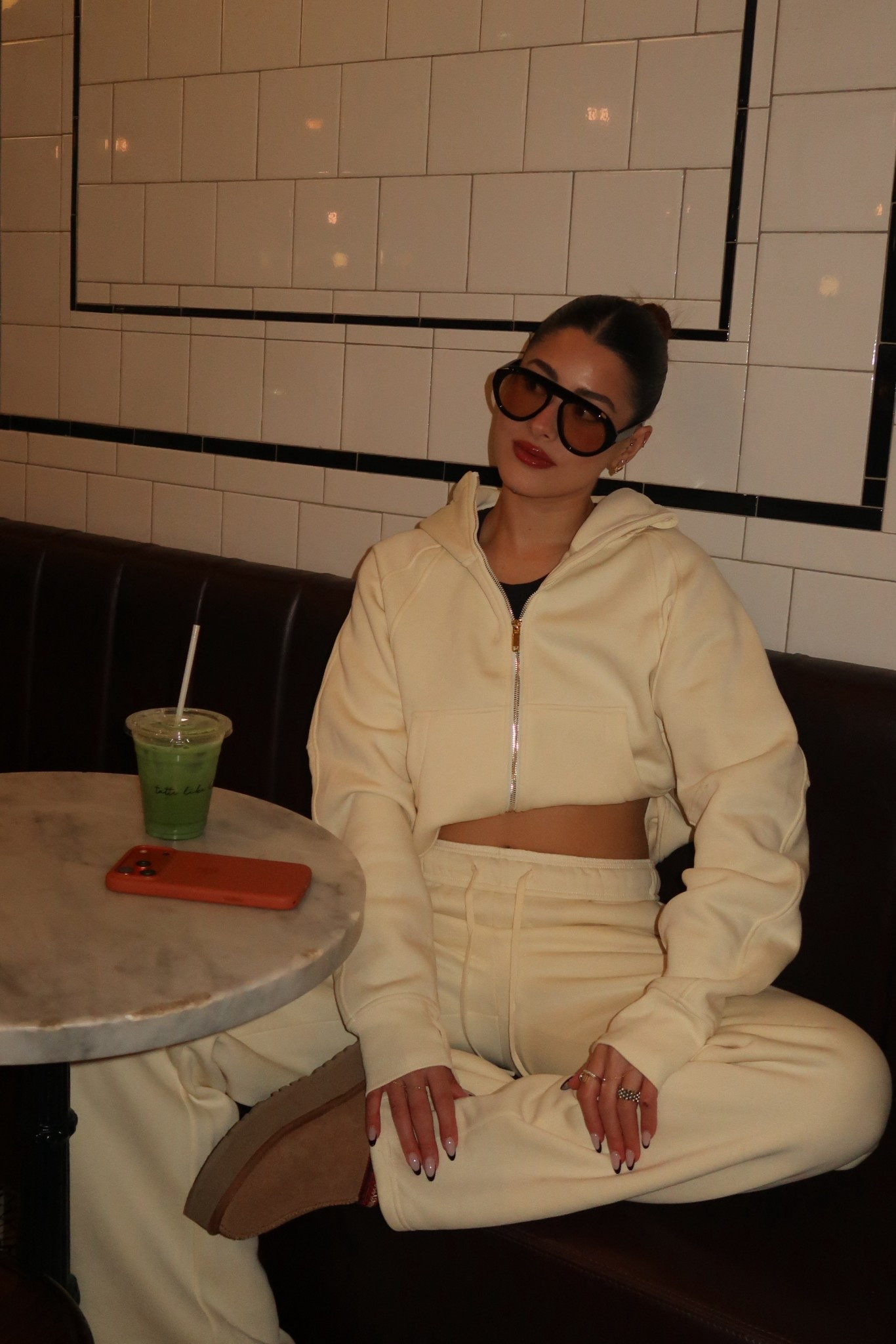 Comfy💛🌼🍵

#LTKU #LTKSeasonal #LTKootd