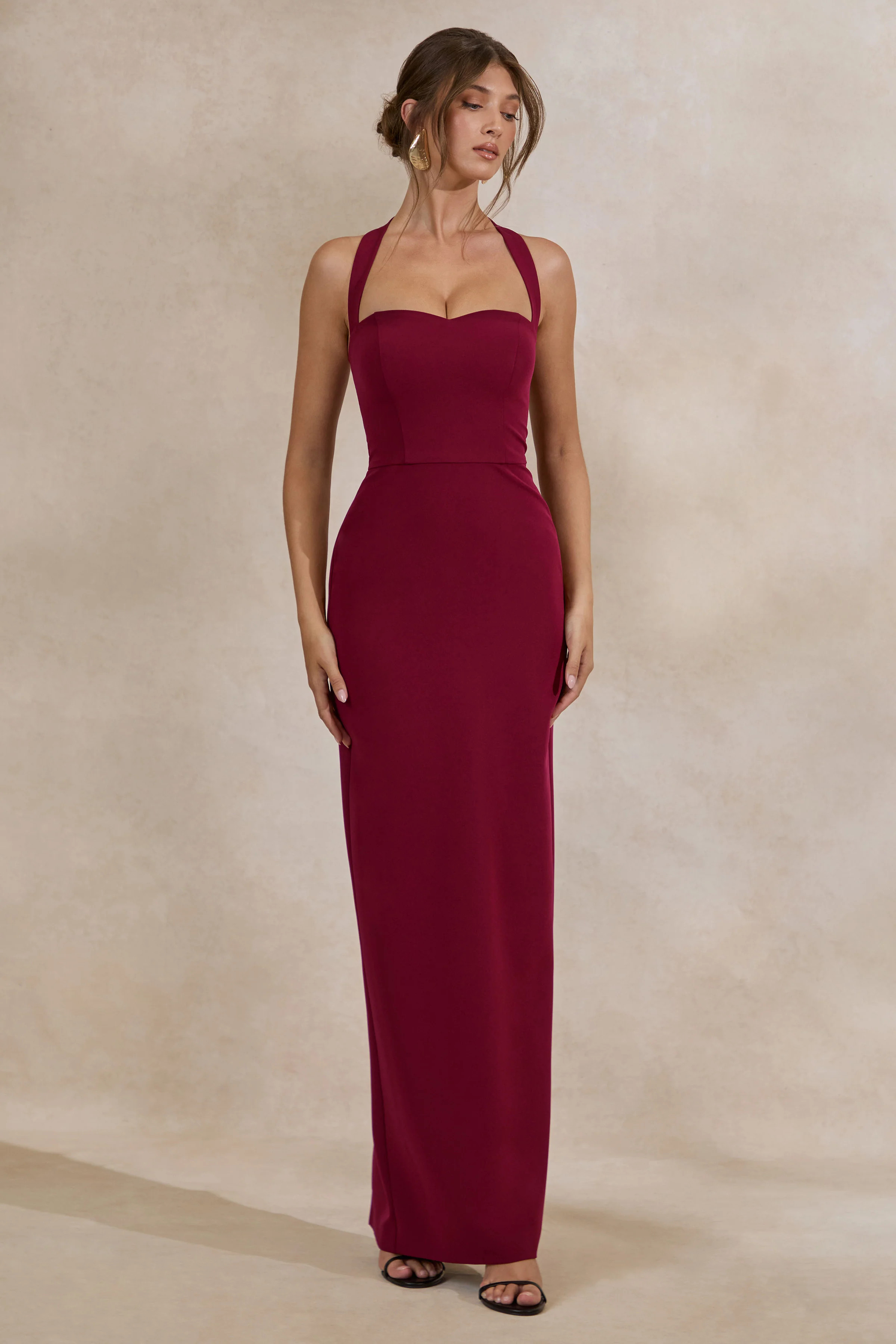 Heloira | Burgundy Sweetheart-Neck Maxi Dress | Club L London