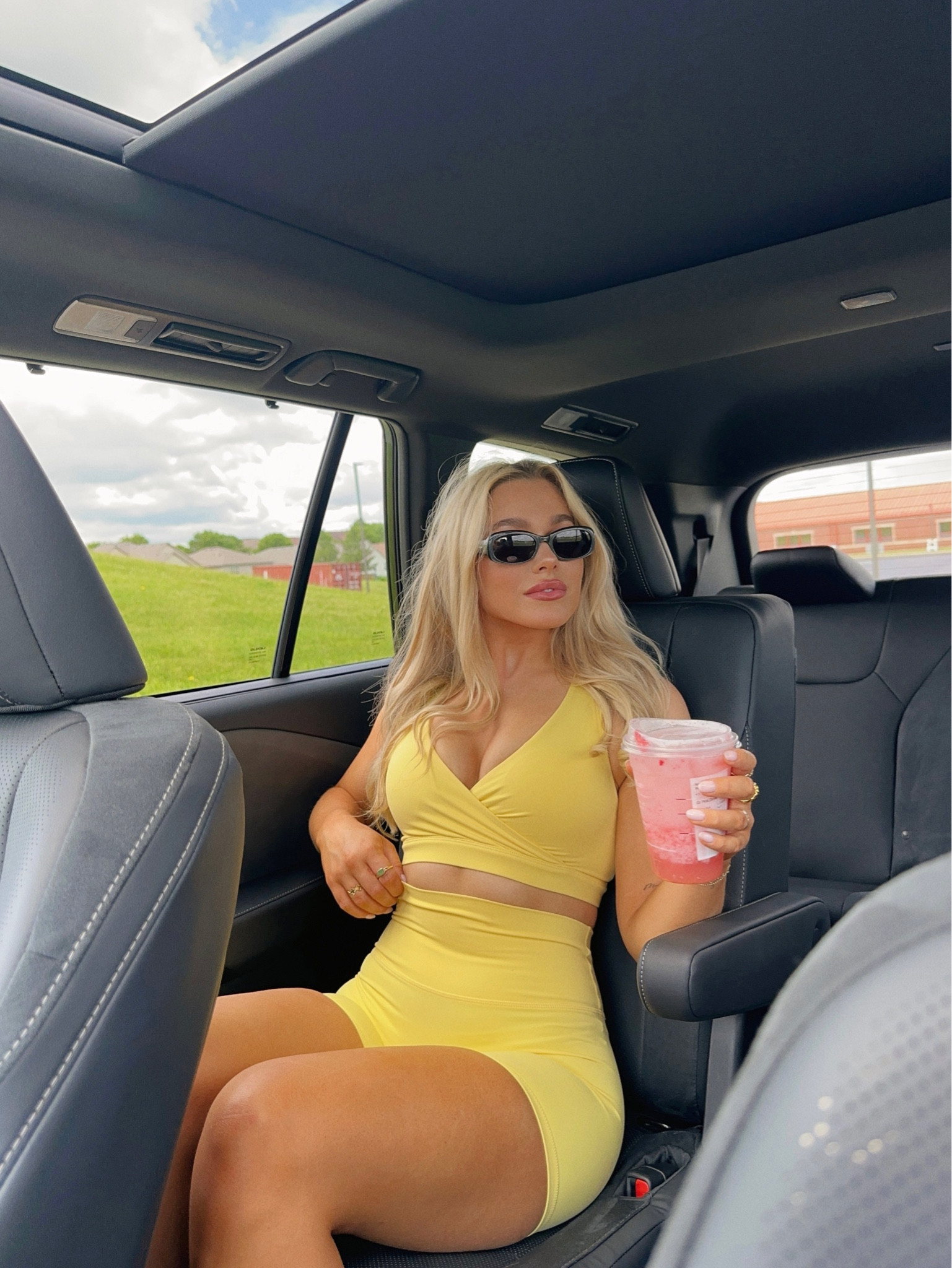 The set of the summer 🧈

#LTKActive #LTKSeasonal #LTKstyletip