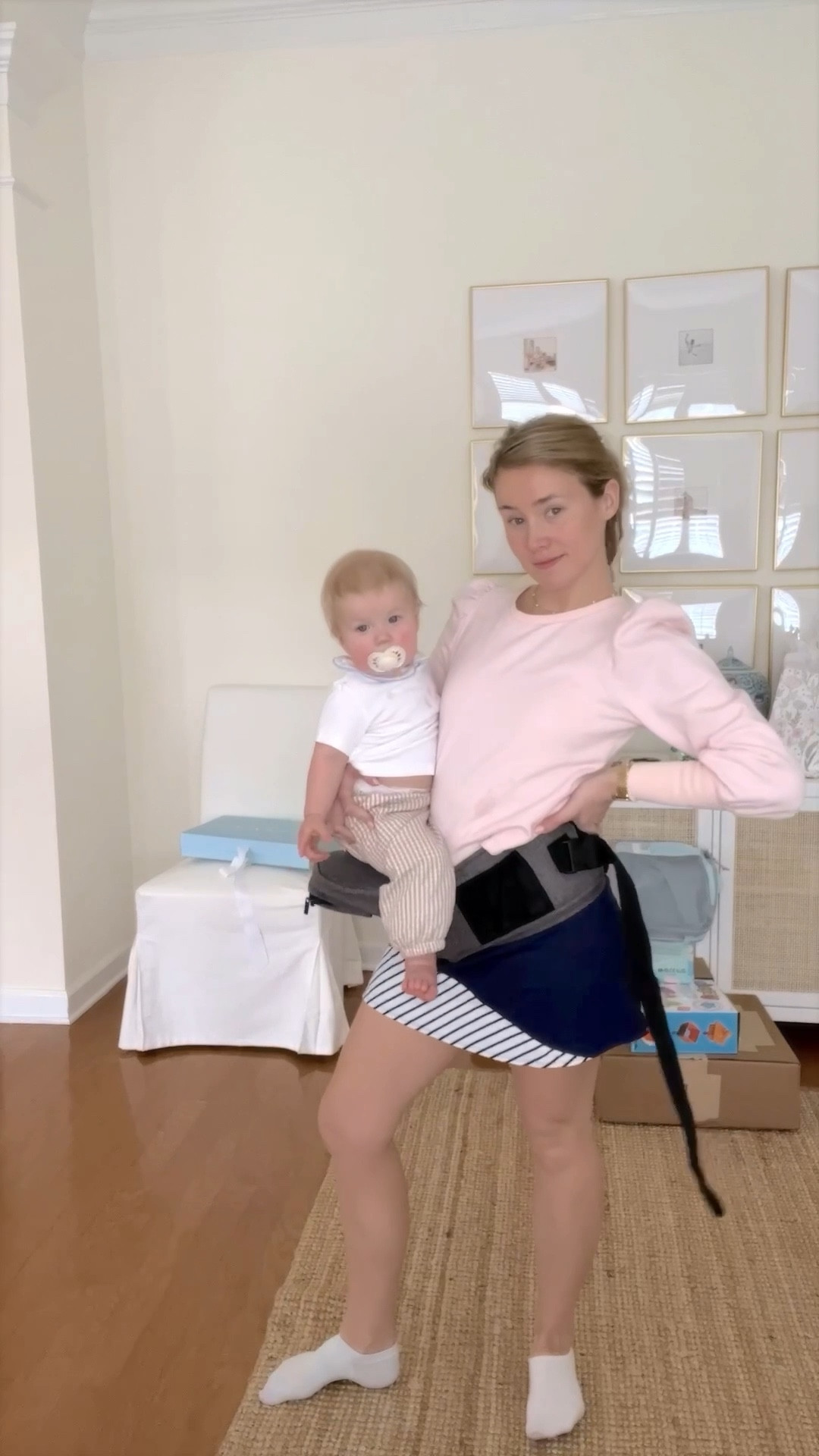 A baby must to save your back! 😂😉💕 Top is old Addison Bay and skirt is old Southern Tide