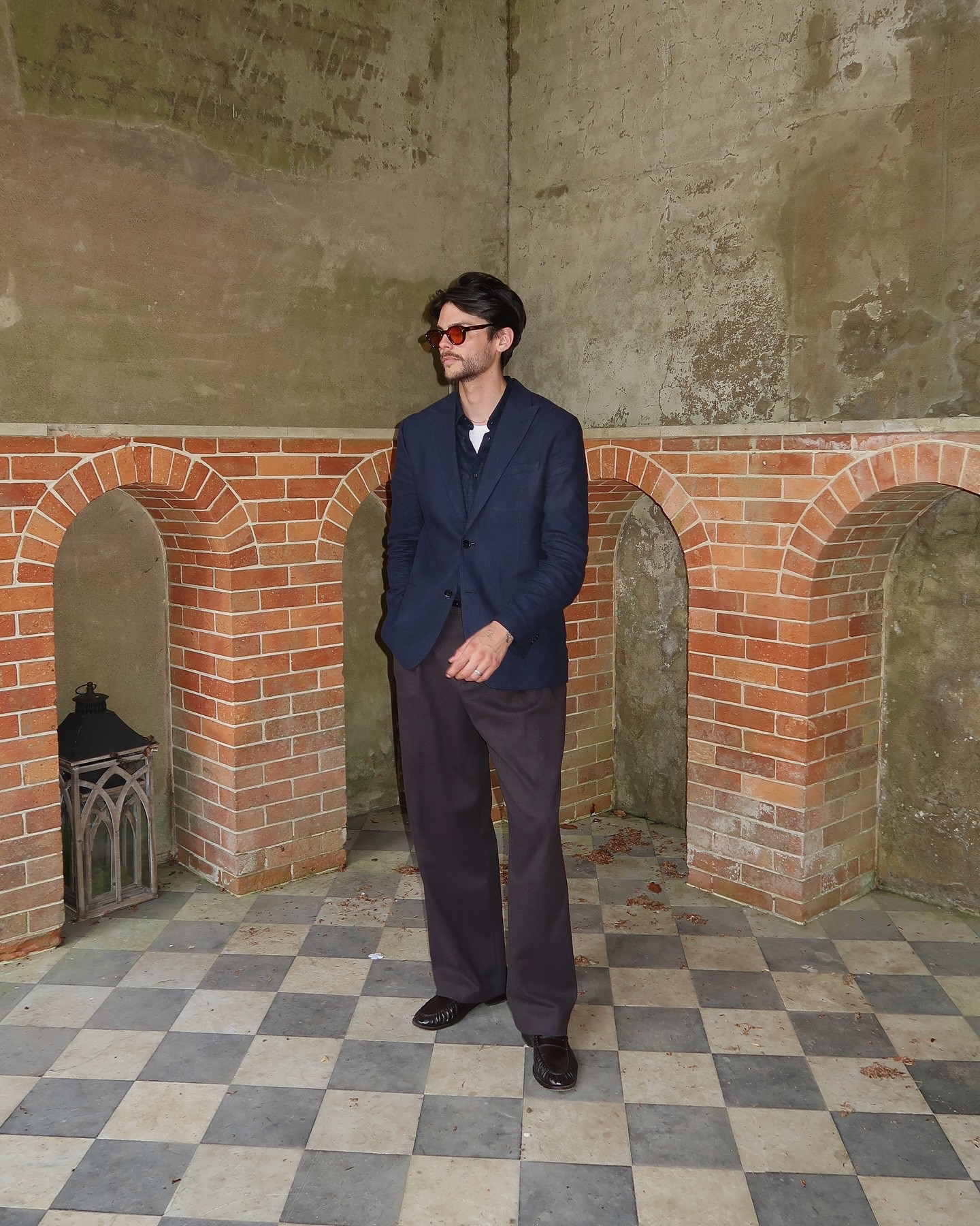 Wedding guest outfit

smart casual, wide leg trousers, bunched loafers, navy brown colour combo

#LTKmens #LTKuk #LTKwedding