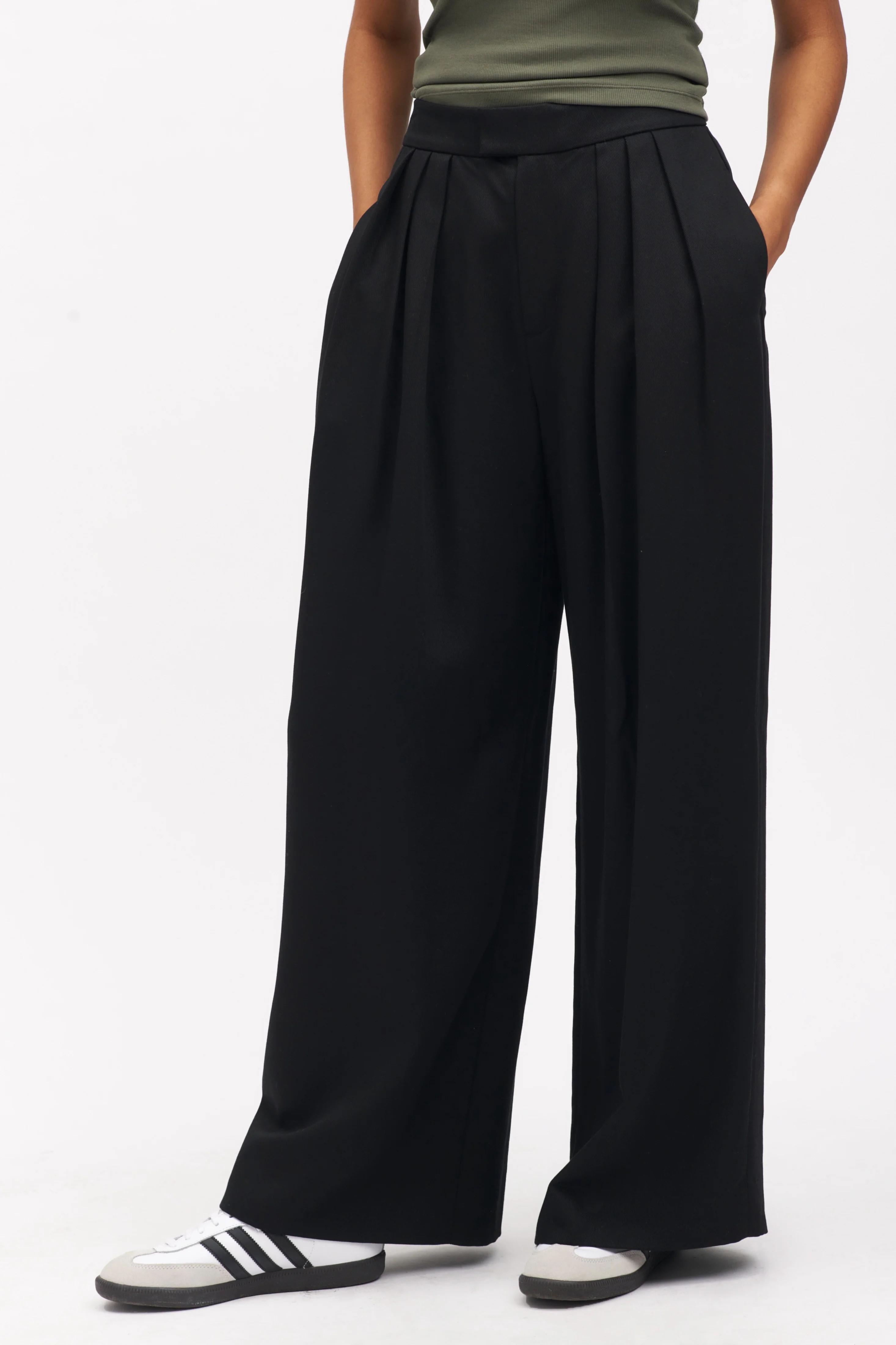Women's Plaza Trouser | Kotn