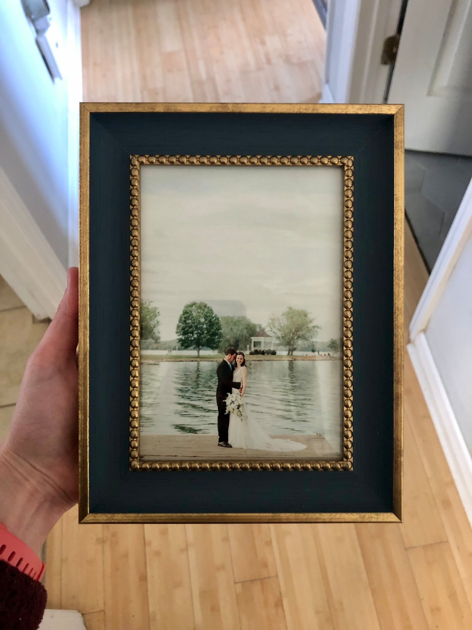 New picture frame is a home goods find but I’ve found a similar one on Amazon. 

Love the navy and gold 

#LTKSeasonal #LTKFindsUnder50 #LTKHome