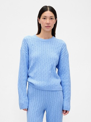 CashSoft Cable-Knit Crewneck Sweater | Gap (US)