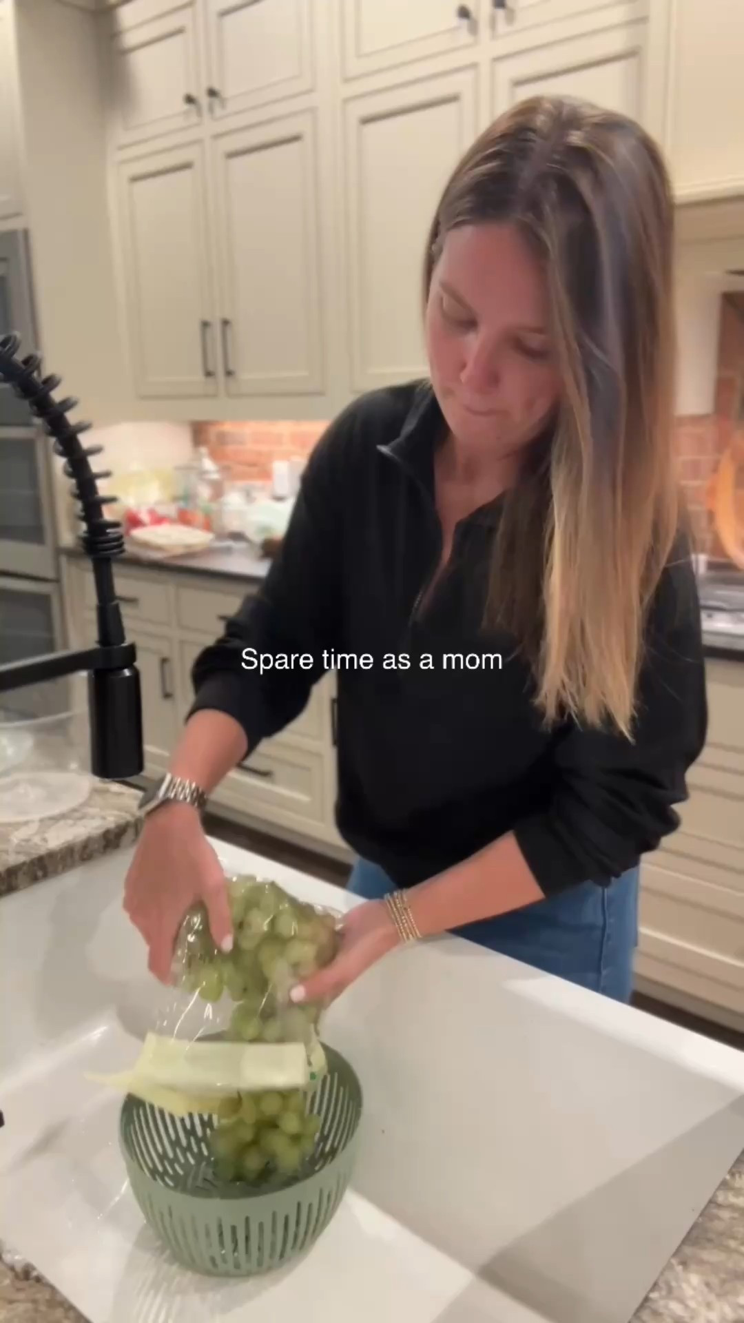 Making fruit cleaning more fun! 