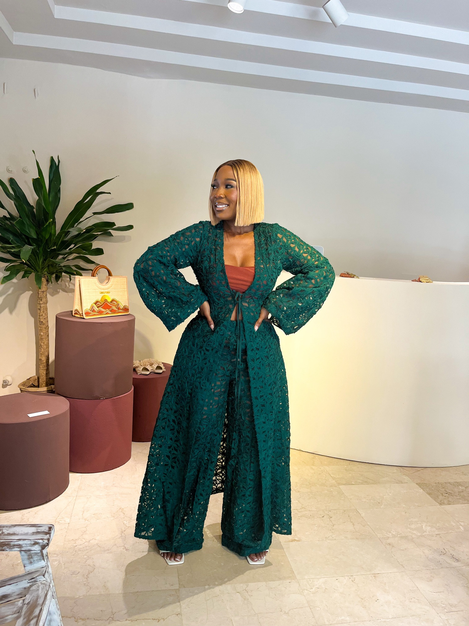 Something about this shade of green against my skin 😍