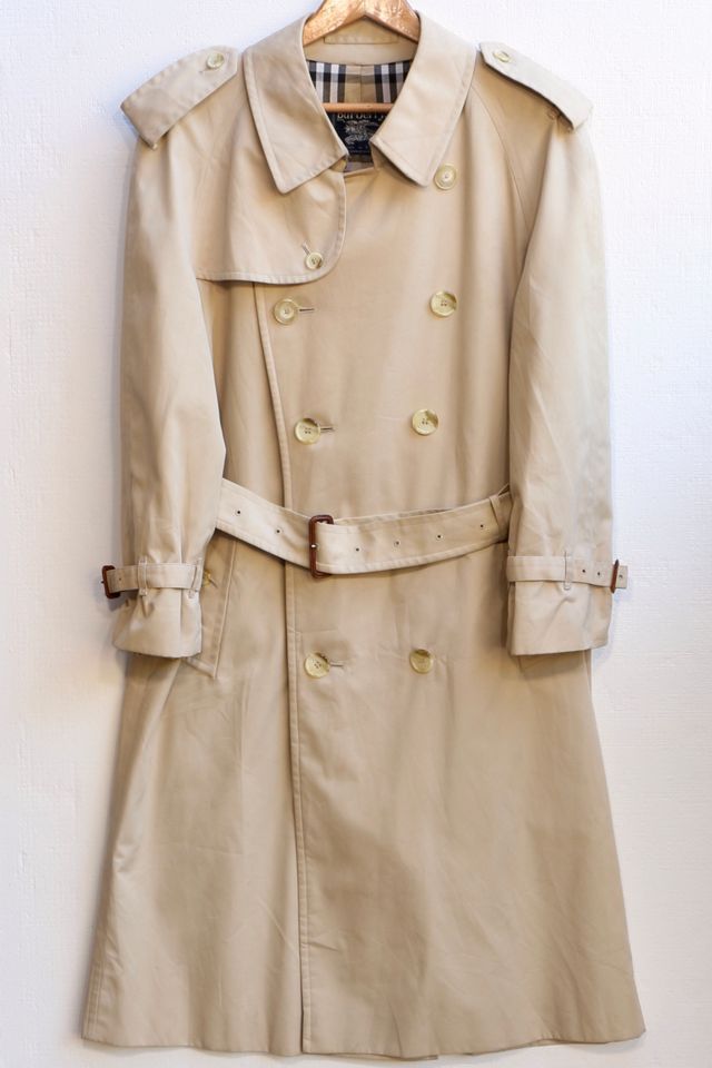 Vintage Burberrys London Westminster Heritage  Trench Coat Made in England | Urban Outfitters (US and RoW)