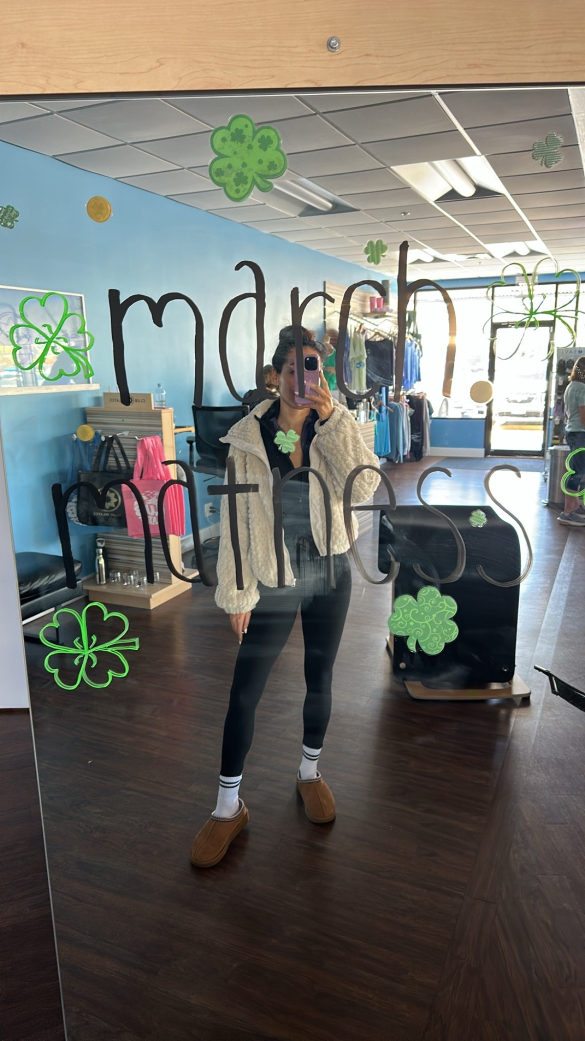 3/6 Pilates outfit 
Pilates socks

Thread & Supply jacket 
Lululemon super high rise leggings size 6
Amazon socks
Ugg slippers 

#LTKActive