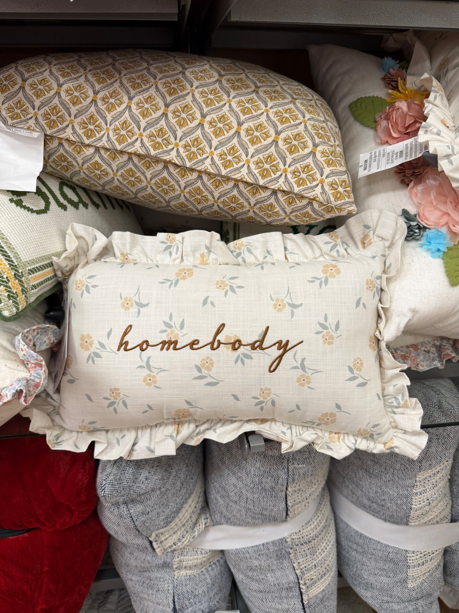 #LTKValentine #LTKHome #LTKOver40