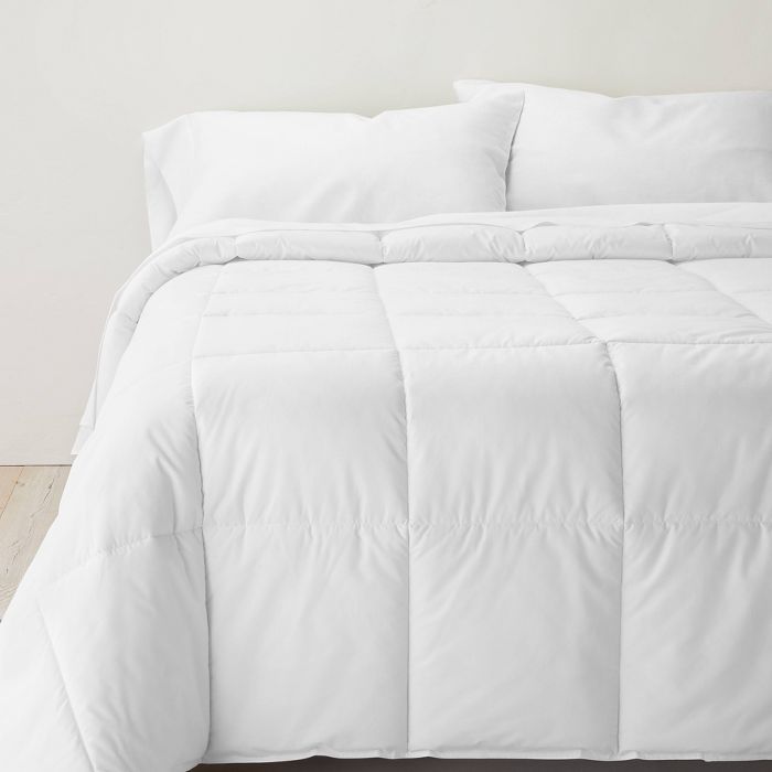 Full/Queen Mid Weight Premium Down Alternative Hypoallergenic Machine Washable Comforter - Casalu... | Target