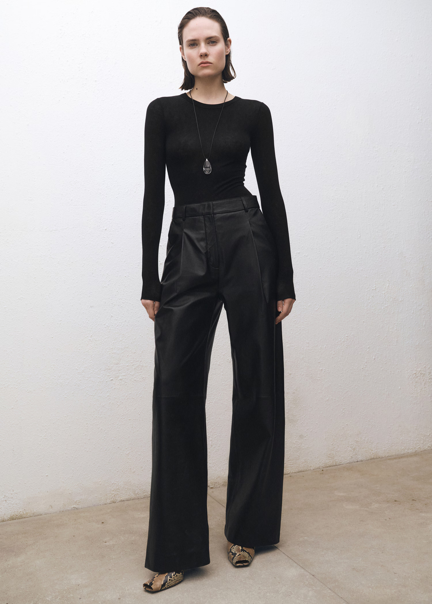 T-shirt valls | Mango EU