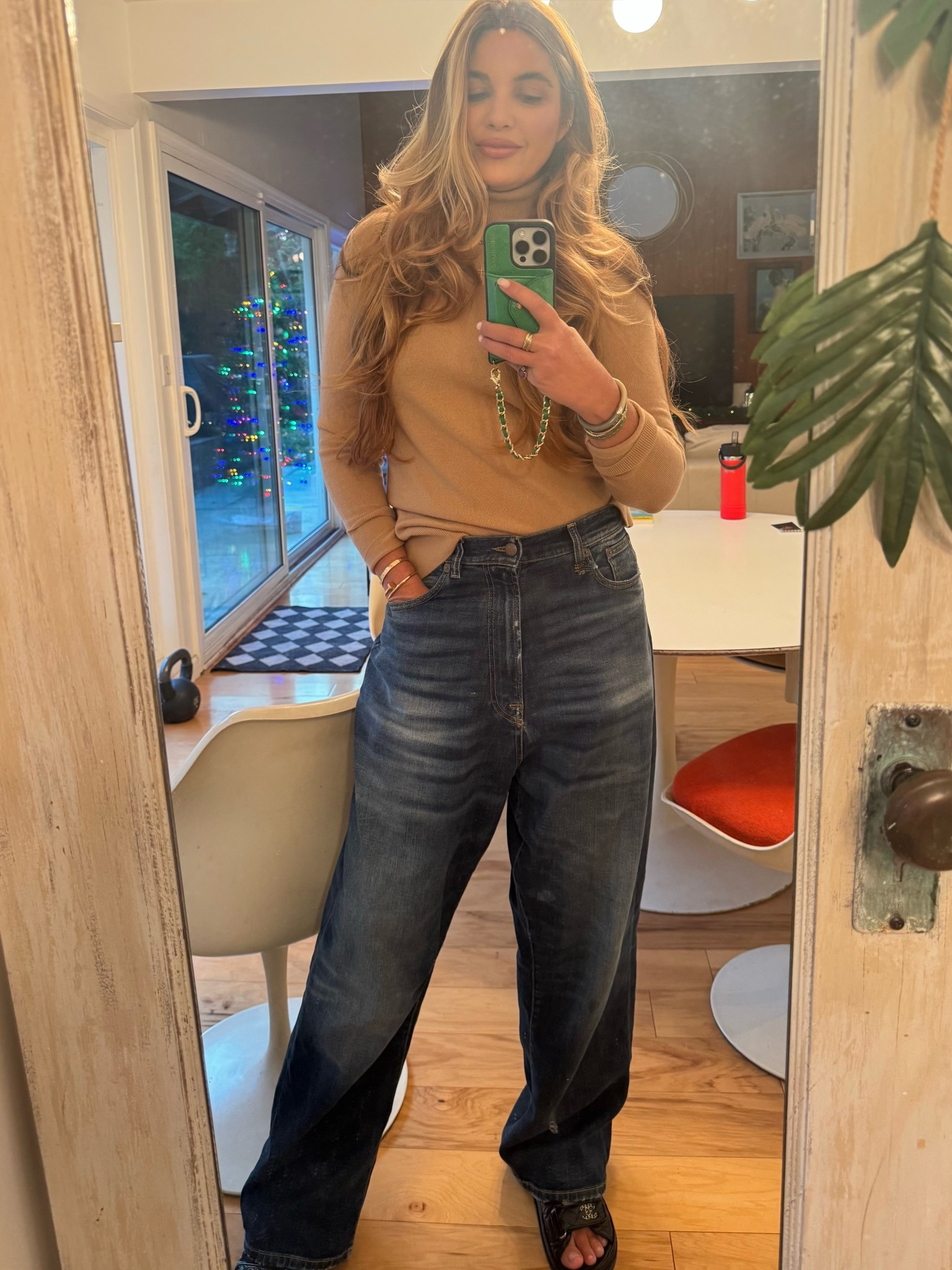 Easy pieces. 
Sweeter: medium
Jeans: 27 (the most gloriously oversized)
Hair: T3 + Sea Glass 
Lips: Tempt liner and Crave gloss balm 
