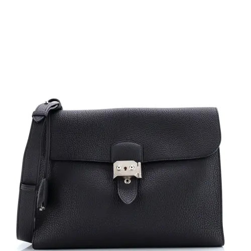 Pre-Owned Hermes Sac a Depeches Messenger Bag Togo 29 in Noir at Nordstrom, Size Small | Nordstrom