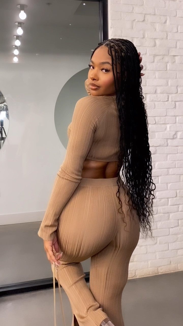 the hardest part about last minute plans is finding an outfit, except for when you have a few matching sets 😉

#LTKMostLoved #LTKVideo #LTKstyletip