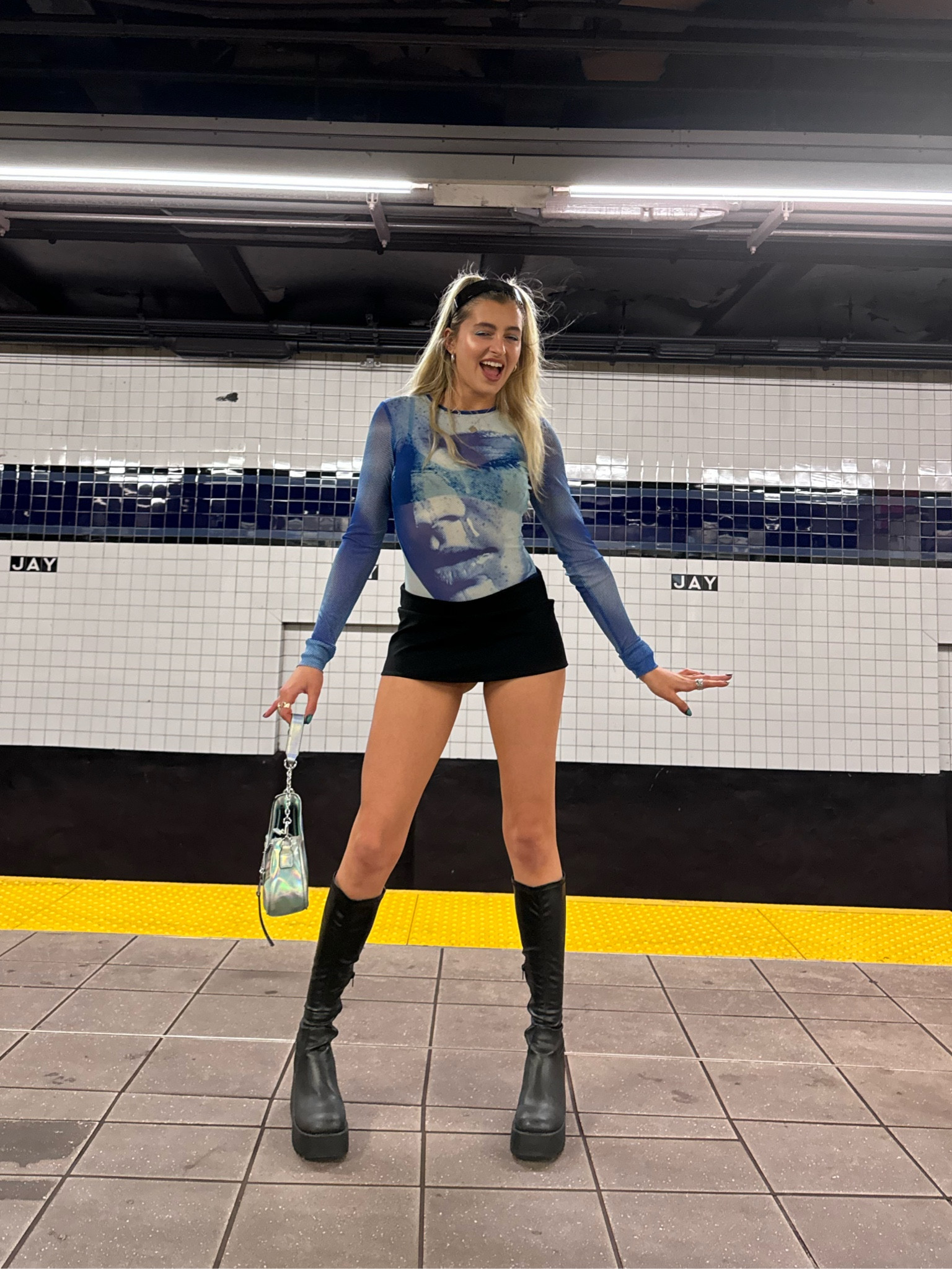 GUIZIO micro mini skirt. Goes with everything 

#LTKStyleTip #LTKParties #LTKGiftGuide