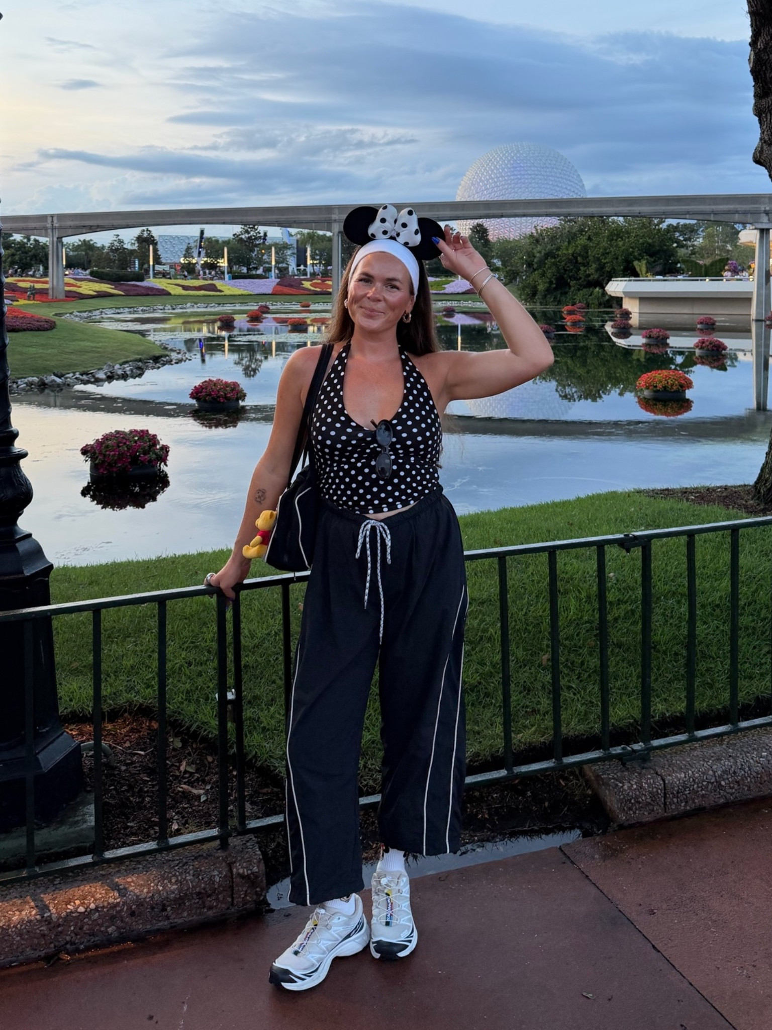 Disney outfit 🐭 #disneyootd #disneyoutfit #disneygirl #disneyoutfits #mickeyears

#LTKdayinmylife #LTKootd