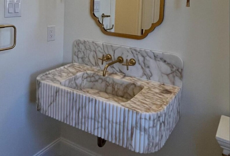 Calacatta Gold Marble Floating Sink With Backsplash - Honed Finish - Etsy | Etsy (US)