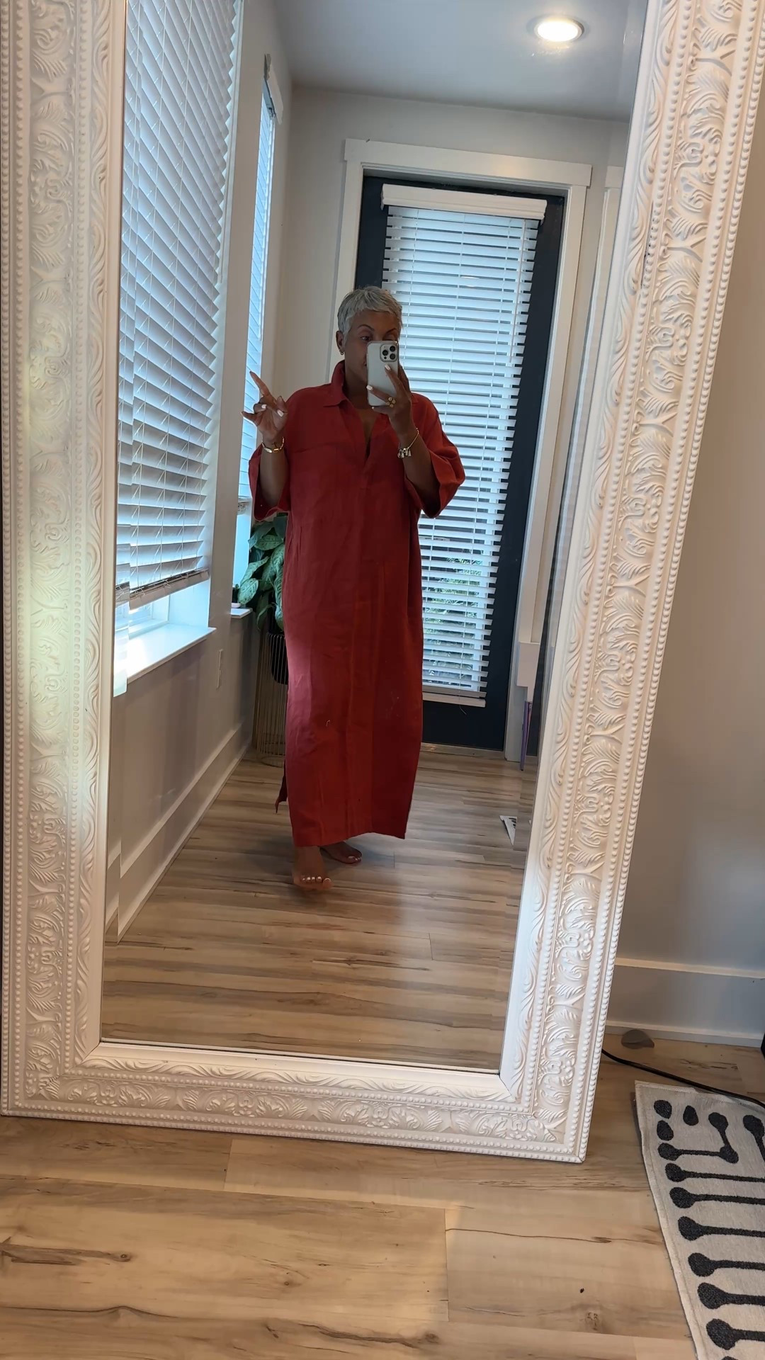 For sizing reference: I'm 5'2 | 150lbs | ftts | wearing a small | size up for looser fit

Disclaimer: some items may be limited availability 😫 but tagging a few similar pieces and linking what’s available! 🫶🏽


#outfitinspo #flyageless  #silverhair #pixiecut #shorthairstyle #midlife #fashionover40 #stylereel #LTKStyle #ootd #outfitcheck #outfitdetail #fitcheck #fashionover40 #casualchic #fashionreelcreator #silverhair #whattowearnow #greyhair #streetsyle #outiftinspo #casualchicstyle #LTKParty #LTKFashionFinds

#LTKStyleTip #LTKTravel #LTKOver40