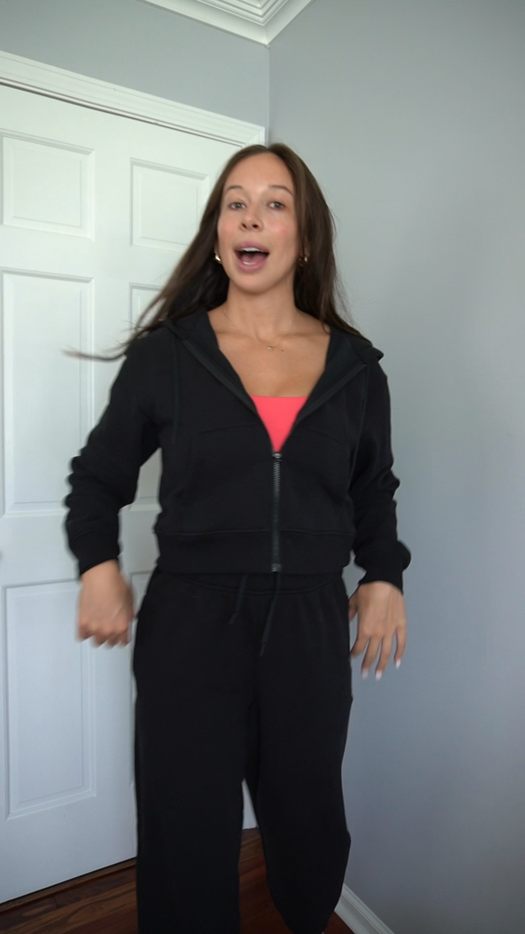 Athleta has my HEART!! The comfiest and cutest matching set! True to size! Wearing a small in both! 

#LTKFitness #LTKFindsUnder100 #LTKStyleTip