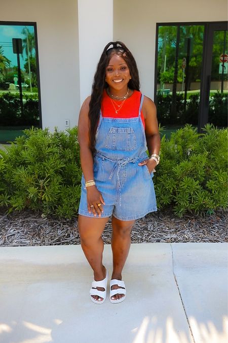 4th of July inspired looked that is less than $100 - wearing medium in top // large in overalls

#LTKFindsUnder100 #LTKStyleTip #LTKMidsize