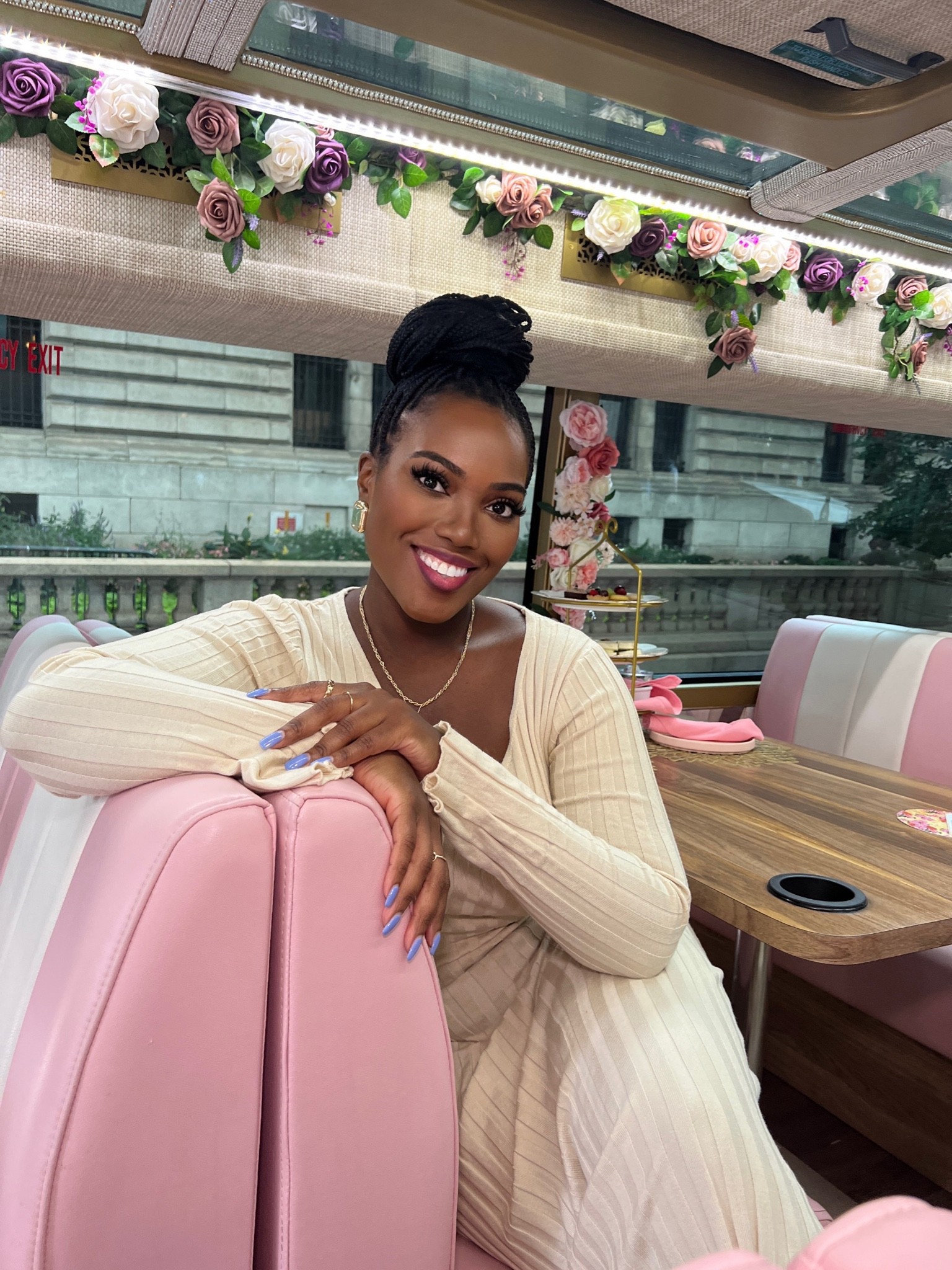 Long sleeve midi dress in beige 

#LTKHolidaySale #LTKfindsunder100 #LTKSeasonal