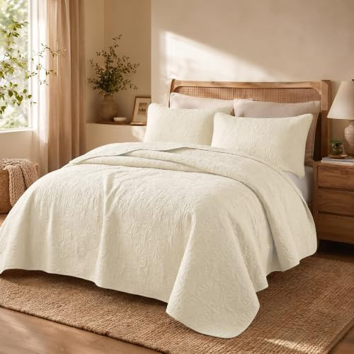 HLC.ME Benji - 3 Piece Bedspread King Size Beige Quilt Bedding Set, Lightweight King Quilt Set with Shams (King, Beige) | Amazon (US)