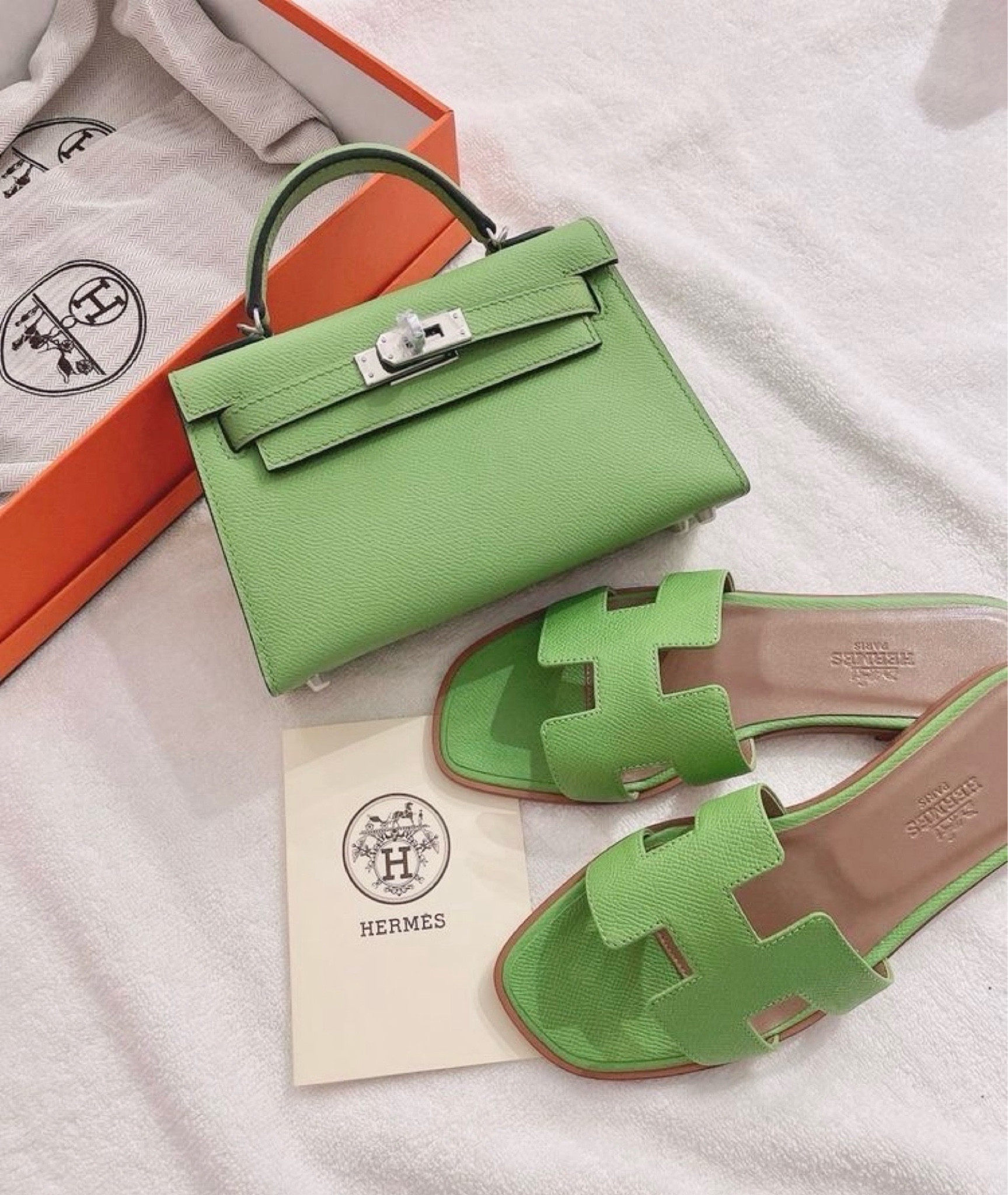 Hermes summer accessories 💚
They come in many other beautiful colors 
#dhgate

#LTKitbag #LTKfindsunder100 #LTKshoecrush