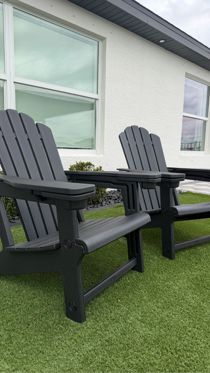 I’ve been working on making our patio feel more cozy and inviting, and these Adirondack chairs from @purpleleafgarden completely transformed the space. They’re so comfortable, easy to assemble, and perfect for relaxing outdoors — whether it’s by the patio, terrace, or pool.

You can even place your favorite snacks or drinks and just enjoy the moment ✨

Comment “shop” link 🔗 

🌷Follow me for more home decor inspiration 🤍

#adirondackchair #outdoorchairs #outdoorfurniture #patiodecor #purpleleaf