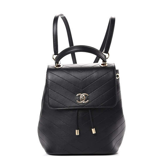 CHANEL

Grained Calfskin Chevron Stitched Backpack Black


88 | Fashionphile