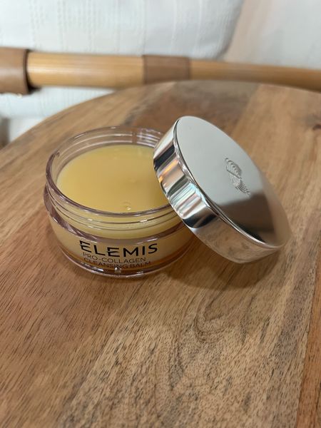 Elemis skincare 🧖🏻‍♀️
elemis
pro collagen cleaning balm 
elemis favorites 

#LTKSeasonal #LTKCyberweek #LTKHoliday