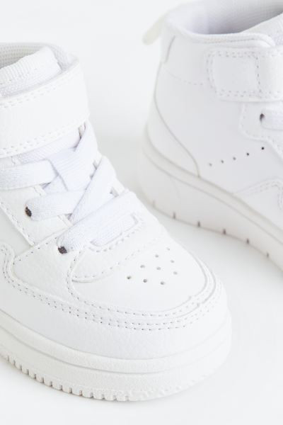 High Tops | H&M (US + CA)
