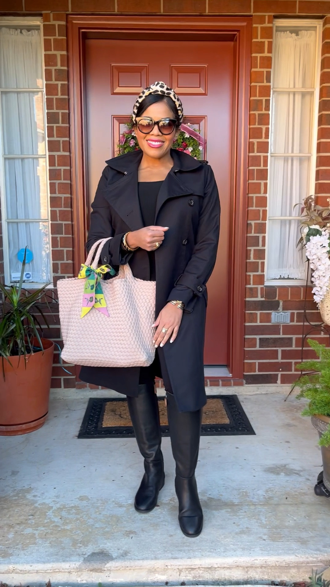 The Naghedi St Barths tote is such a lovely tote for work. It’s lightweight, washable, and comes with a pouch for necessities. 

#LTKItBag #LTKWorkwear