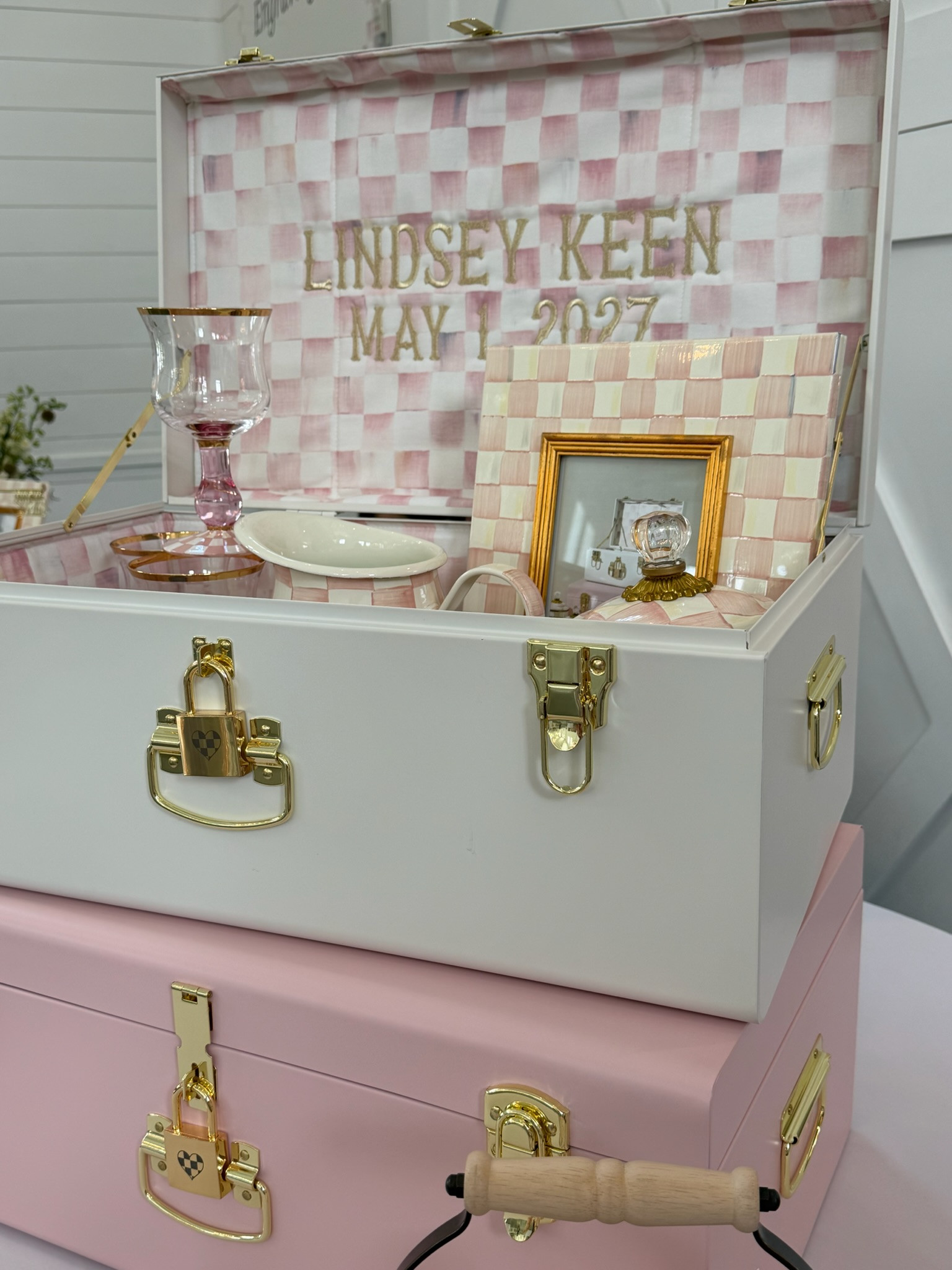 This colorway is so cute for a baby girl!! 💗 @petitekeep @MacKenzie-Childs 

 #LTKSeasonal #LTKPetite #LTKKids