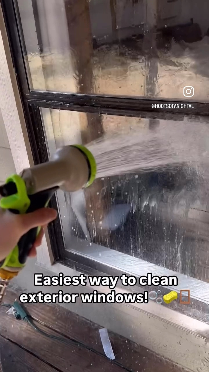 Best way to clean exterior windows! 8 cups water, 1 cup white vinegar, 2 teaspoons dawn dish soap. Scrub mixture onto windows, rinse off with hose, that's it!
........
Cleaning hacks cleaning tips
Best hose Amazon home finds Amazon cleaning home Amazon home cleaning finds Amazon organization finds cleaning clean home outdoor cleaning front porch decor fall decor fall cleaning fall home cleaning back porch cleaning porch decorations Amazon finds cleaning hack clean tip washing windows car wash brush window wash brush best hose under $50 best hose under $100

#LTKMens #LTKHome #LTKFamily