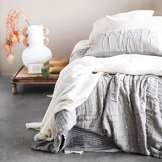 Pre-Order Grey Lightweight Bedding Set 3/King Size Cotton Muslin Pattern Shams/Boho Farmhouse Bla... | Etsy (US)