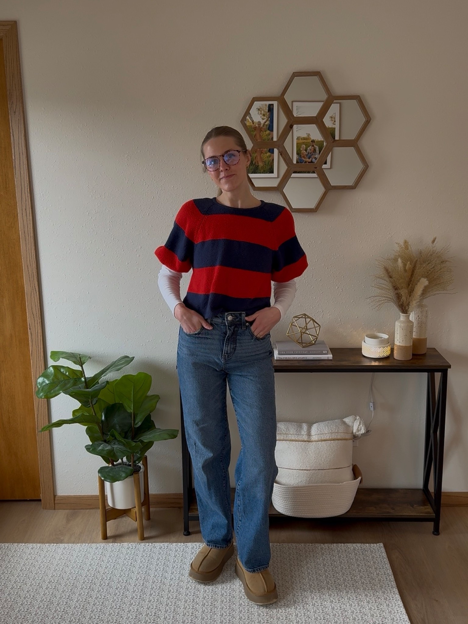 mom fit, loooove these jeans!

#LTKootd #LTKmomlife #LTKgrwm