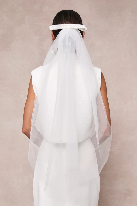 Sweetly Adored White Tulle Bow Veil | Lulus (US)